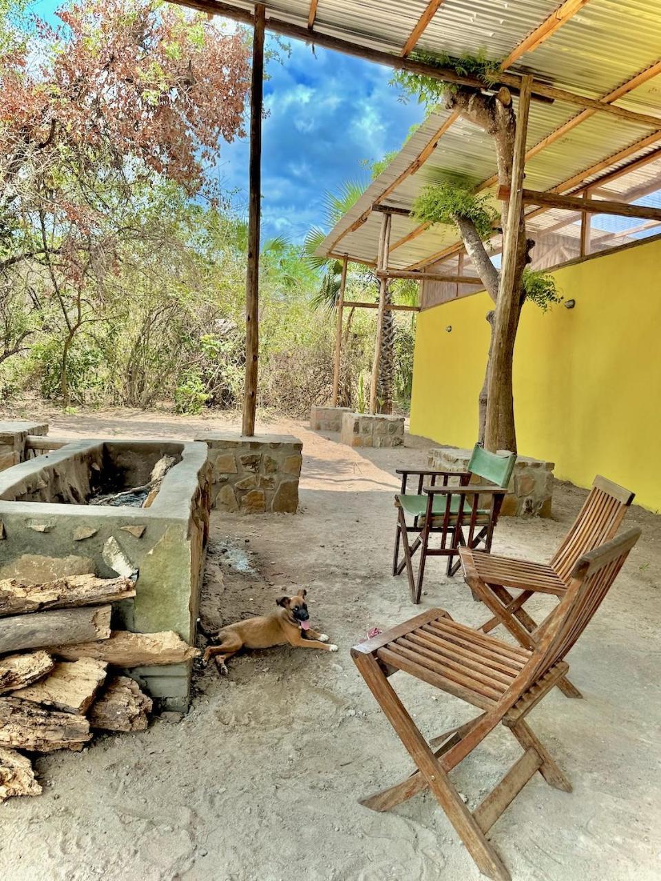 Baker Safari Company Villa Kwangwazi Luaran gambar