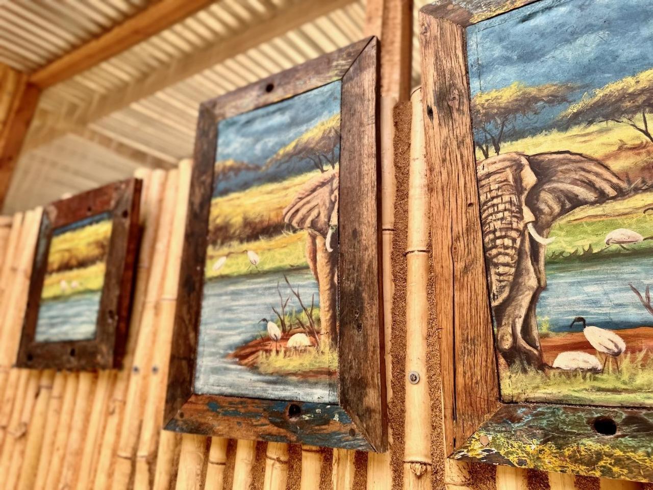 Baker Safari Company Villa Kwangwazi Luaran gambar